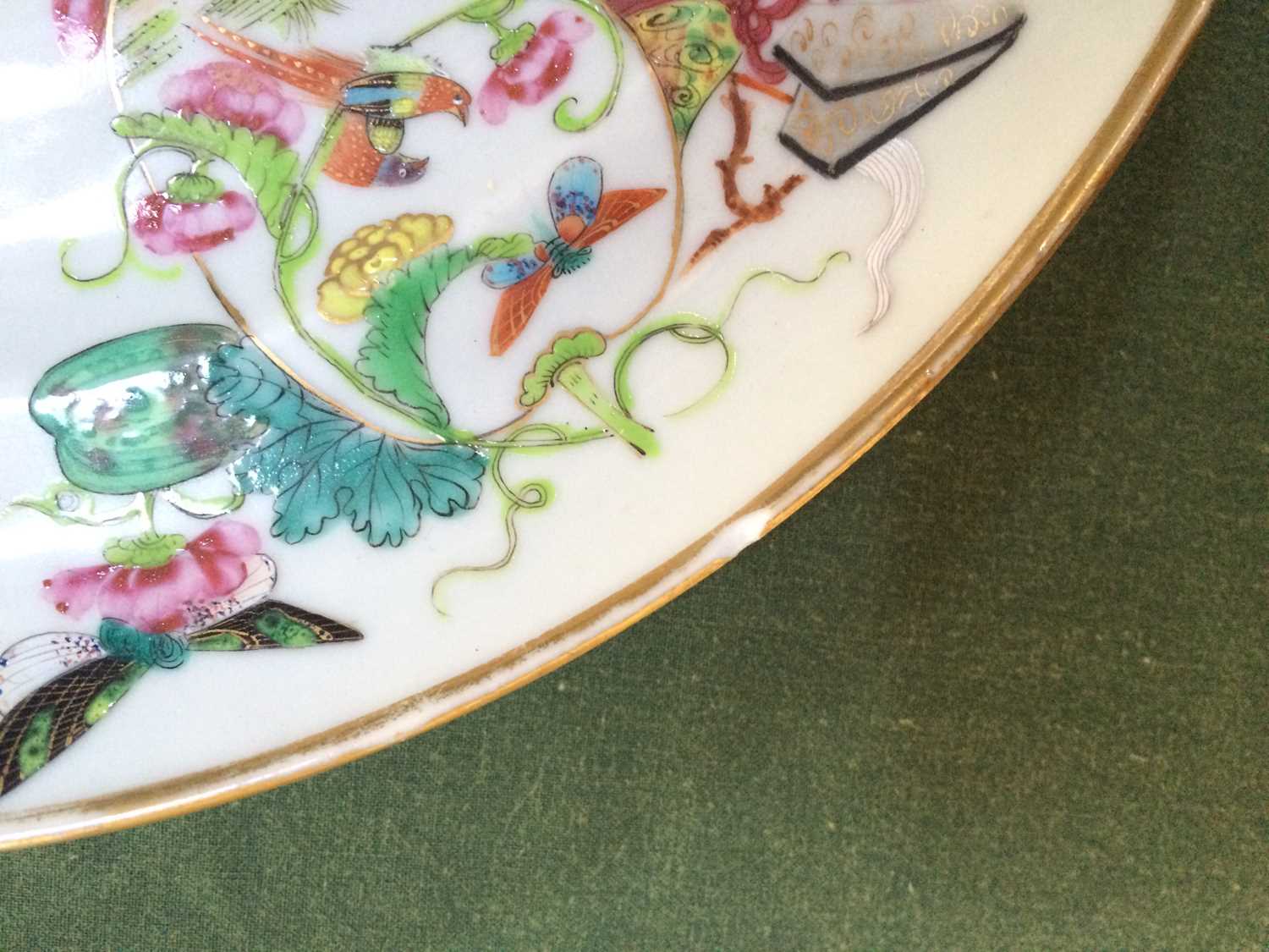 A Pair of Chinese Porcelain Plates, Daoguang, painted in famille rose enamels and gilt with named - Image 3 of 14