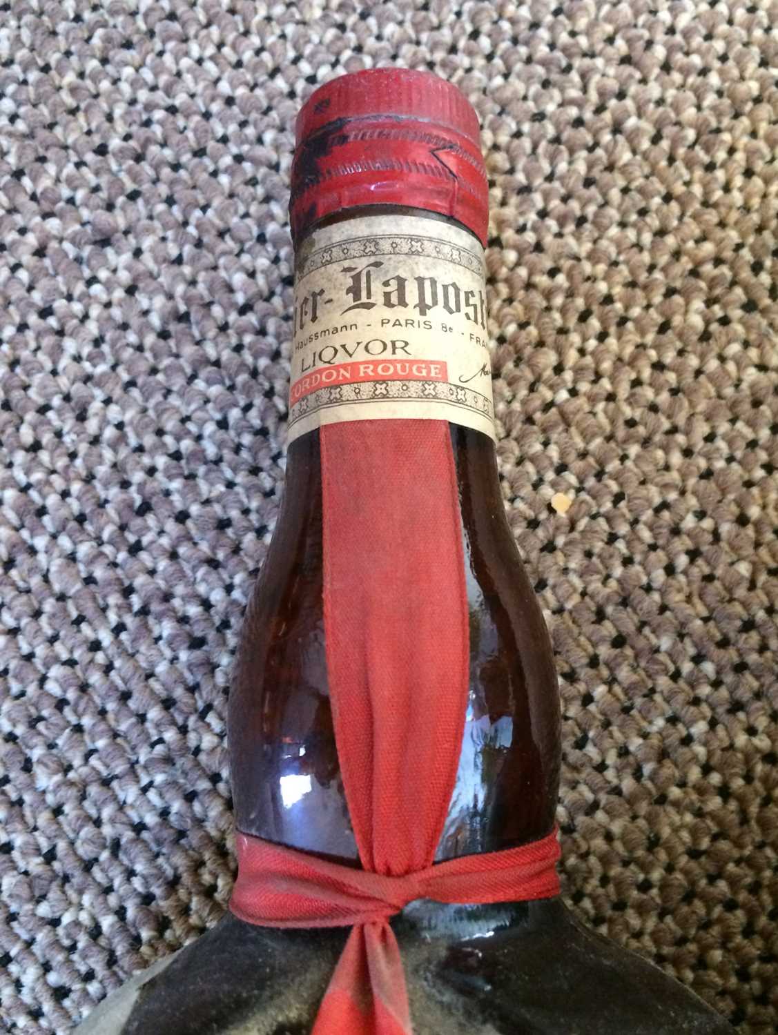 Le Bijou Ambré Fine Old Cognac, personalised label (one bottle), Courvoisier Napoleon Cognac (one - Image 4 of 17