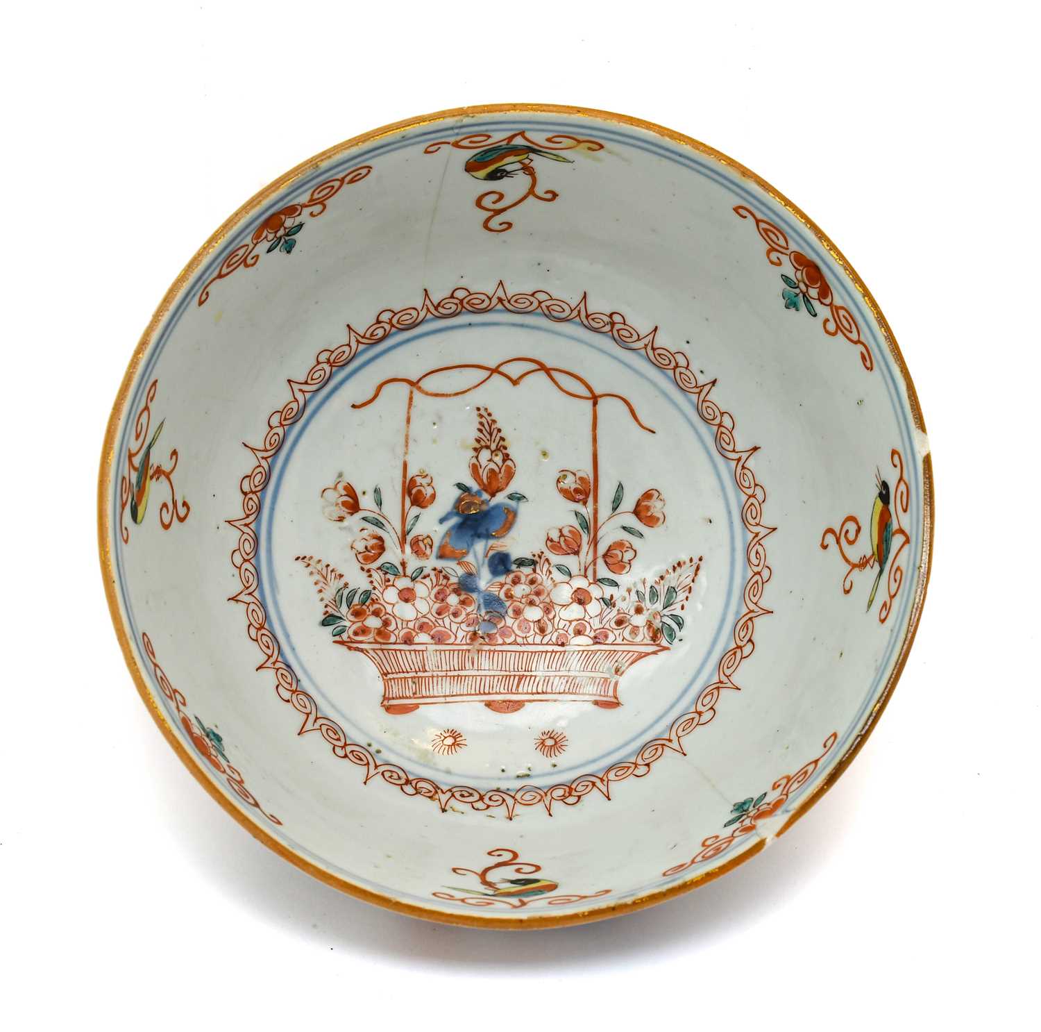 A Dutch-Decorated Chinese Porcelain Bowl, 1st half 18th century, the interior painted with a - Image 6 of 7