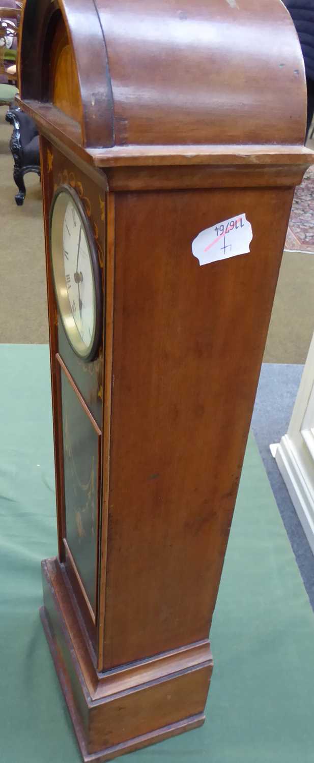 A Sheraton Revival Miniature Mahogany Longcase Clock, housing a timepiece with platform - Bild 2 aus 8