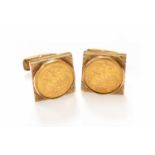 A Pair of 9 Carat Gold Half Sovereign Cufflinks, both dated 1925, with swivel barsGross weight 28.