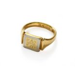 An 18 Carat Gold Signet Ring, finger size PGross weight 10.1 grams.