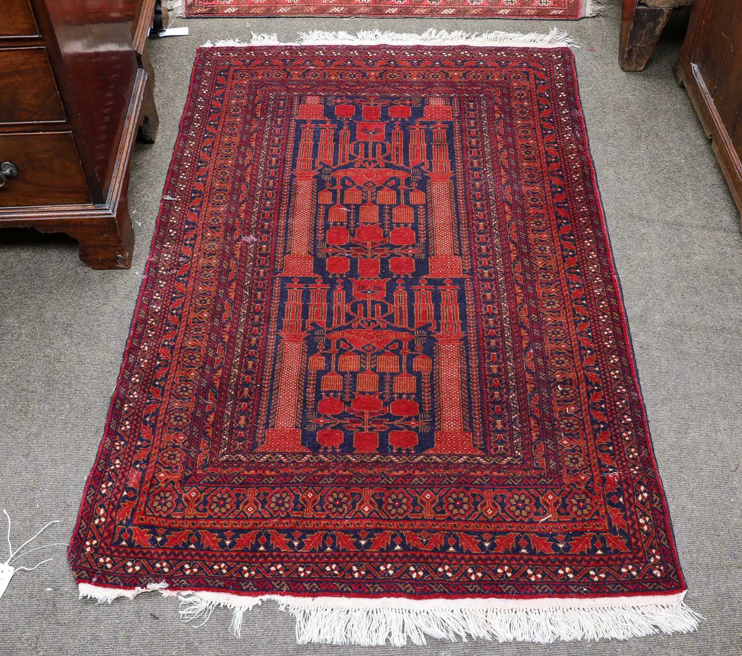 Afghan Prayer rug, the camel field with two mihrabs, enclosed by double borders, 142cm by 96cm; - Bild 3 aus 4