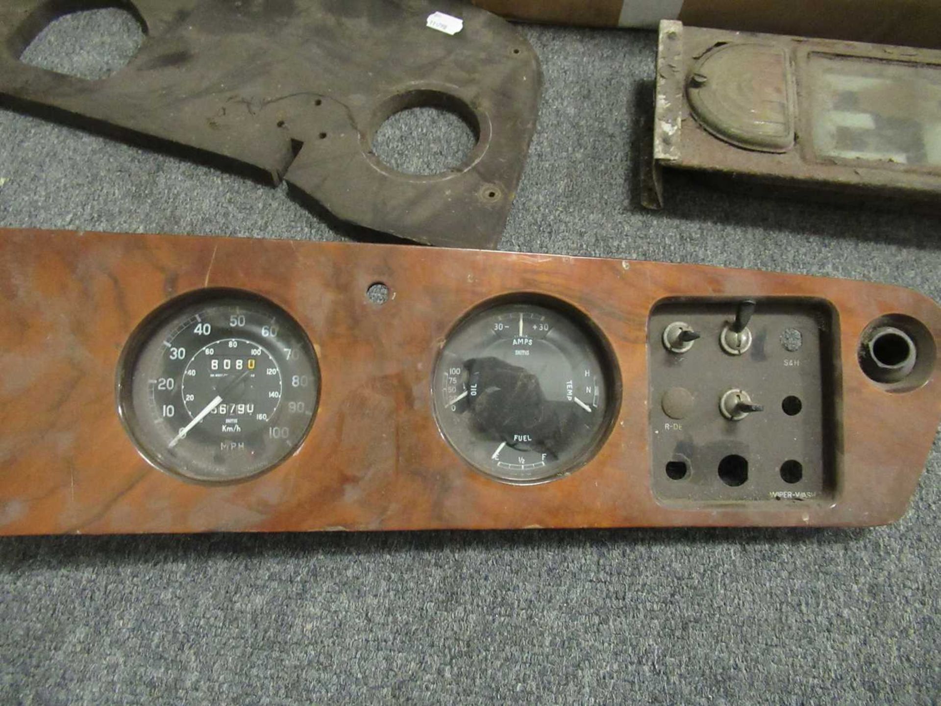 ~ A Quantity of 1920/30's Car Spares, including: Headlamps, Car Dashboard, Rear Number Plate (EFK - Image 2 of 2