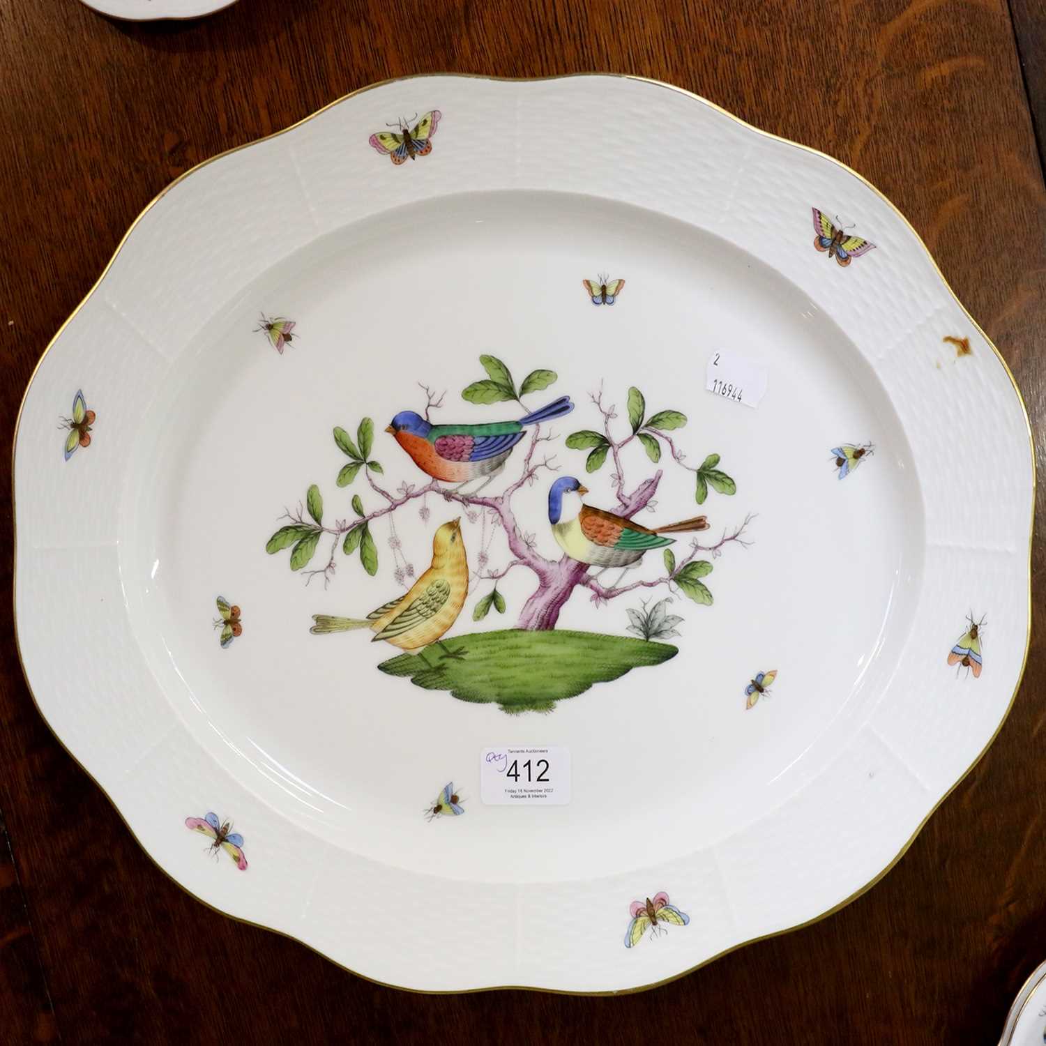 A Herend Porcelain Part Dinner Service in the Rotschild Bird Pattern, comprising thirteen 11" dinner - Image 2 of 5