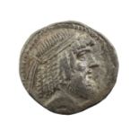 ♦Kings of Characene, Theonesios I (25/4-19/8BC) Billon Tetradrachm (30mm, 14.91g), dated 289AG (24/