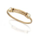 A 9 Carat Gold Split Pearl Bangle, the yellow rope twist bangle terminating to plain polished bars