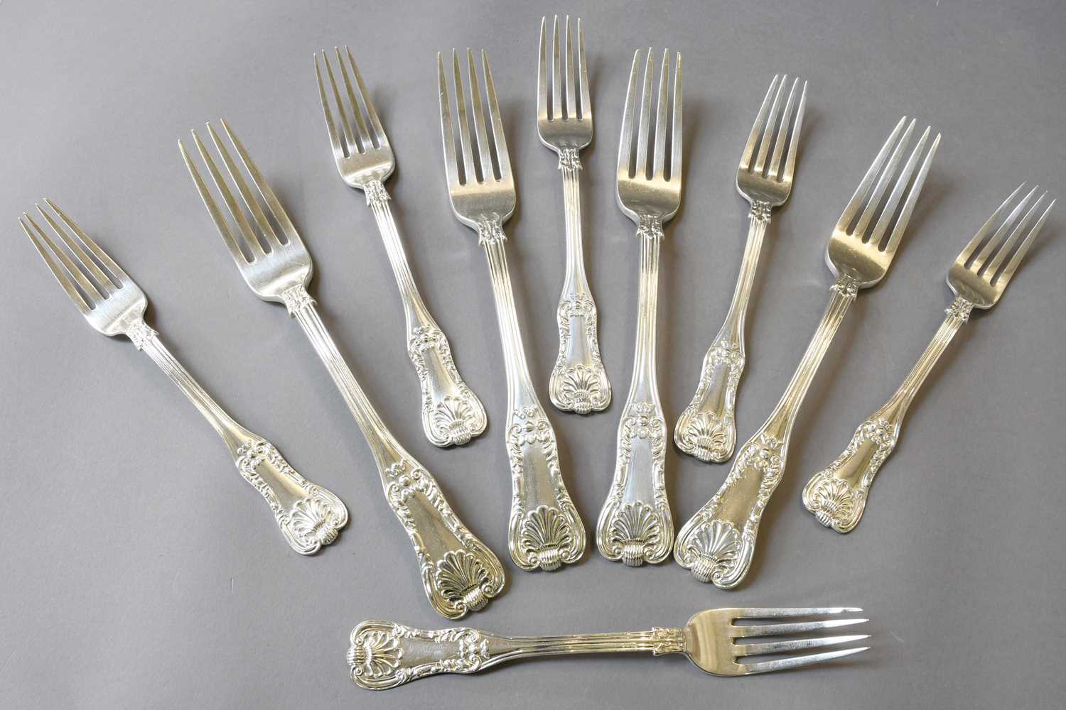 A Collection of George IV Scottish Silver Flatware, Glasgow, 1824 and 1828, variation of King's