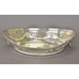 An Edward VII Silver Basket, by Herbert Edward Barker and Frank Ernest Barker, Chester, 1907, oval