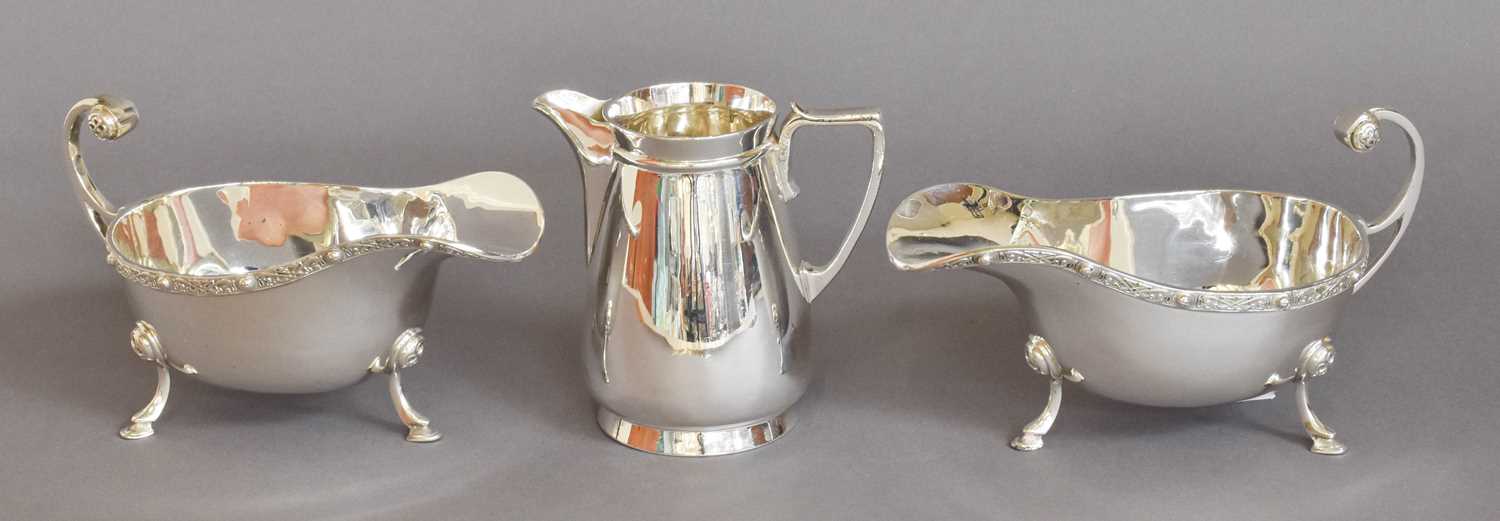A Pair of Elizabeth II Silver Sauceboats, by by Charles S. Green and Co. Ltd., Birmingham, 1978,