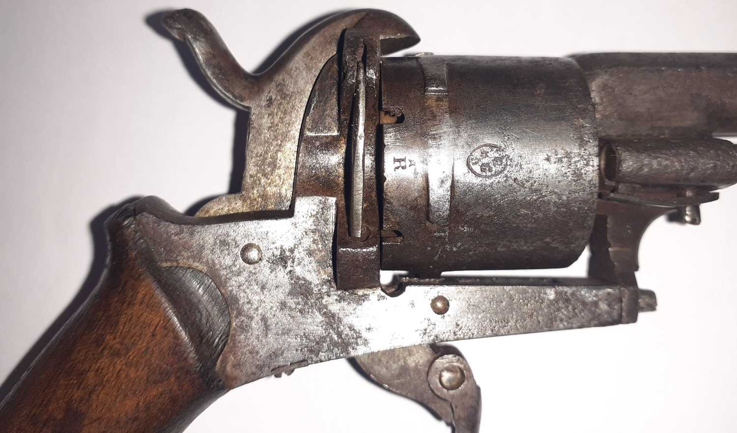 An 18th Century Small Flintlock Pocket Pistol, the 8cm round barrel octagonal at the breech and - Image 8 of 10