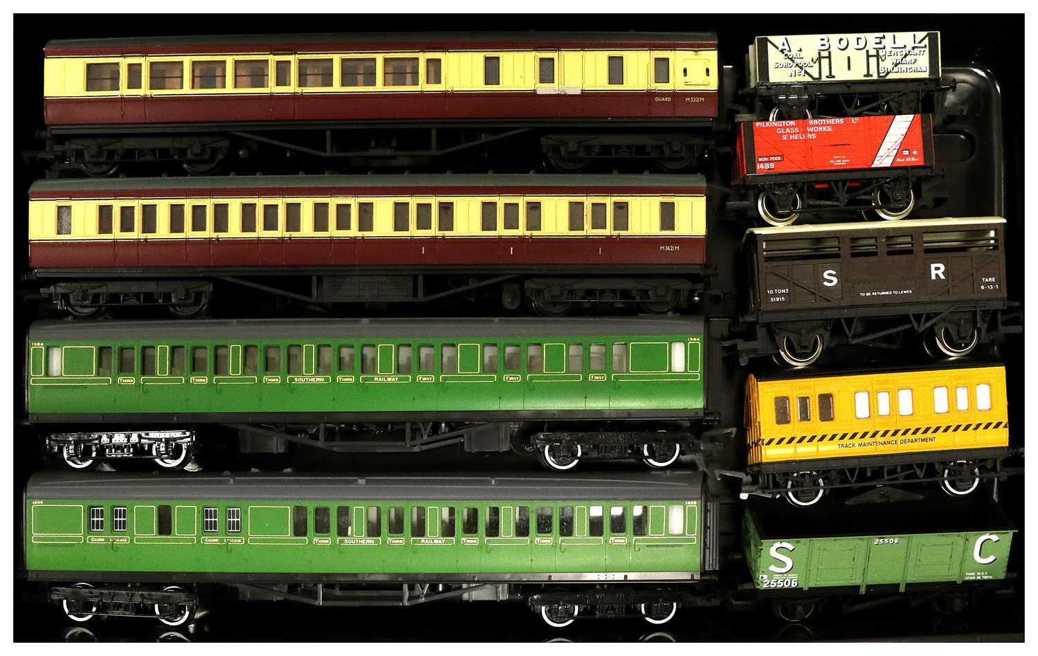 Hornby Dublo 3-Rail Mallard - Image 3 of 10