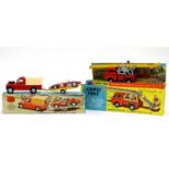 Corgi Gift Set No.17 Land Rover With Ferrari Racing Car