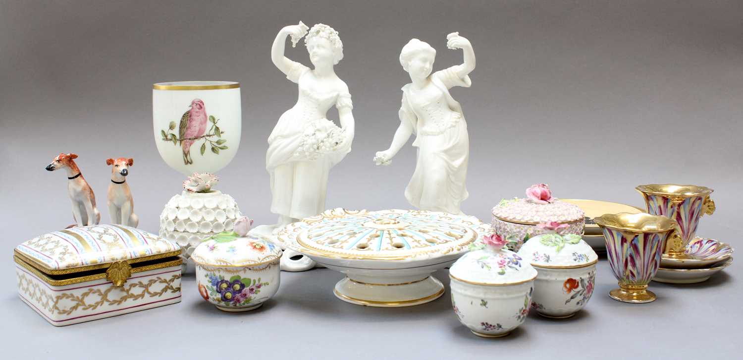 A Collection of English and Continental Ceramics, including: a pair of King Street Derby white - Bild 2 aus 22