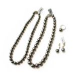 A Quantity of Jewellery, including two Tahitian cultured pearl necklaces, a pair of Tahitian