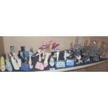 Large collection of "Just the Right Shoe" fashion shoe ornaments, some miniature china animals and