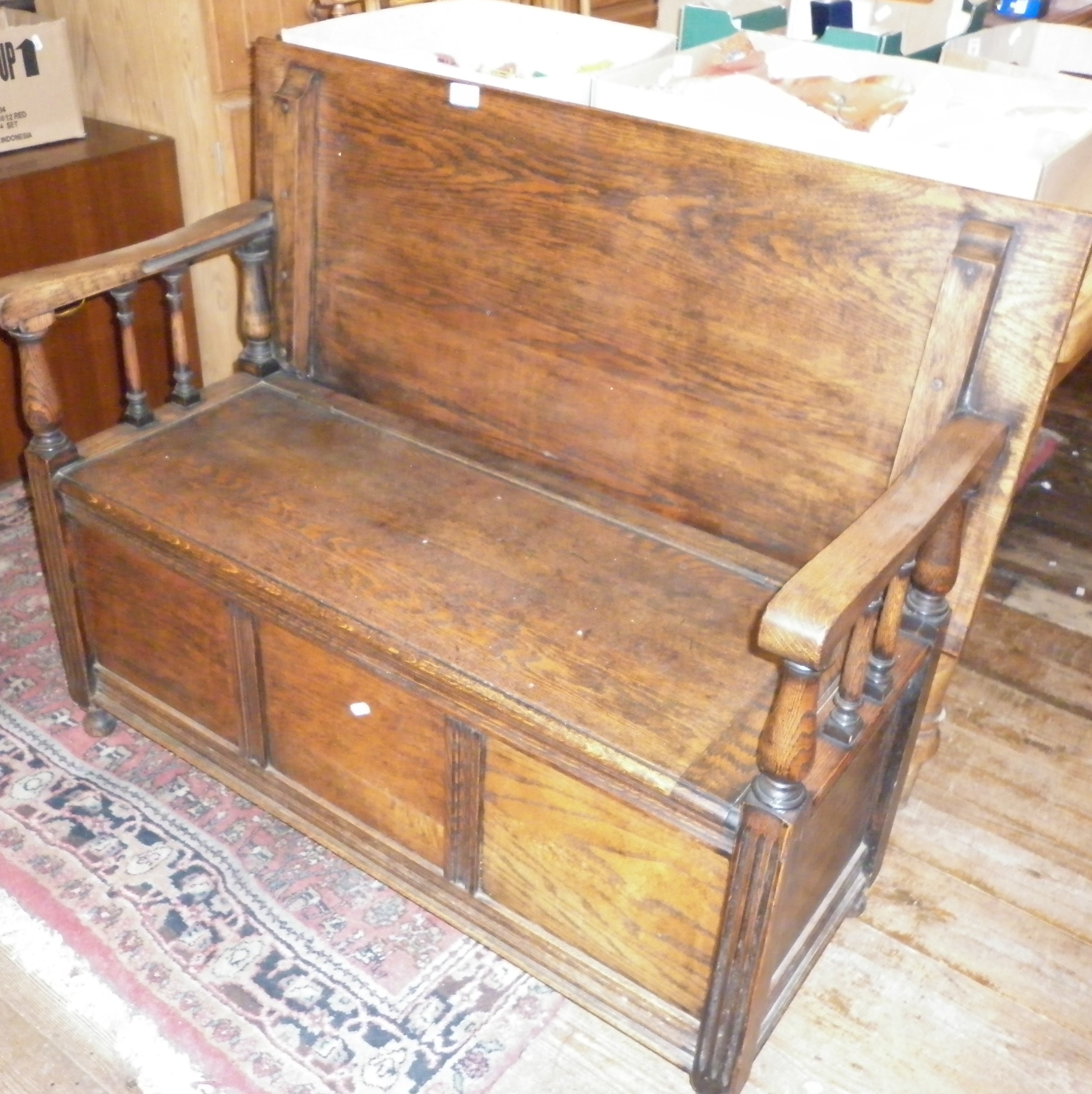 Oak Monks' bench - Image 2 of 2