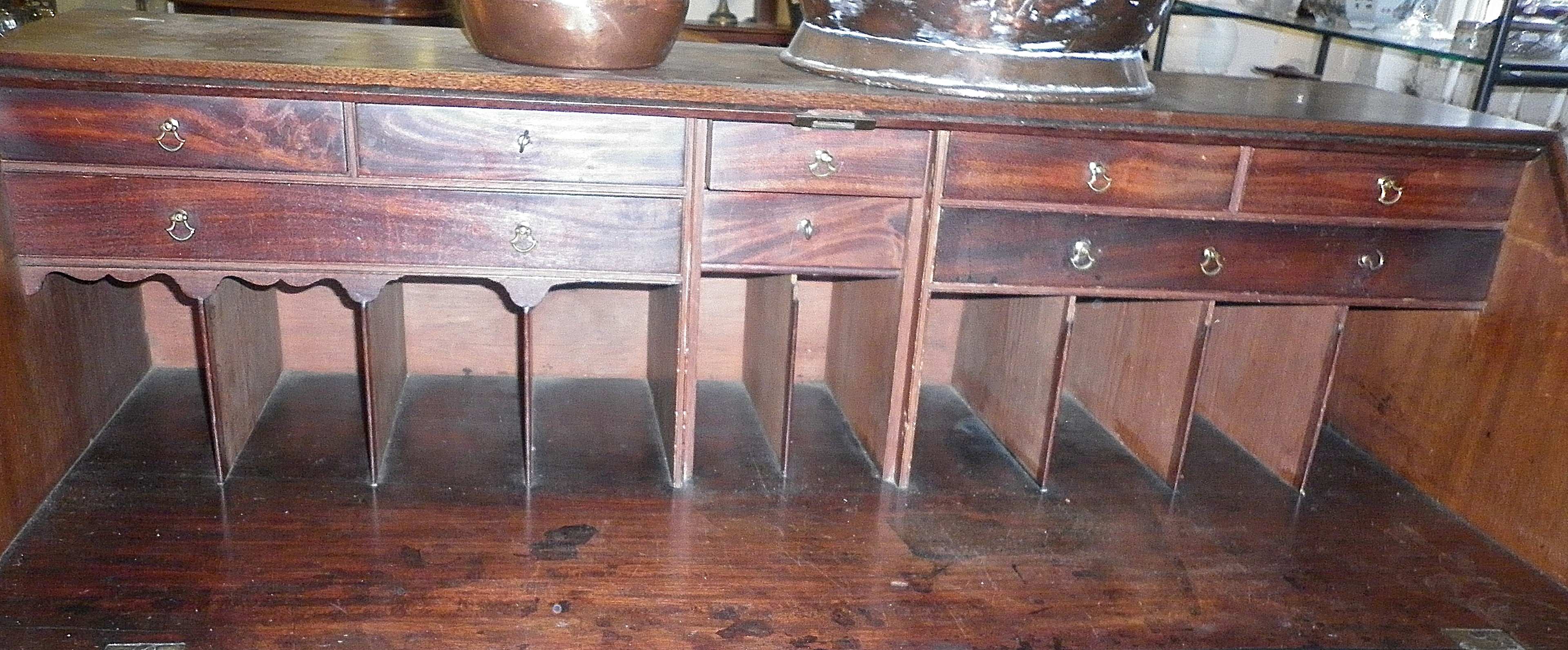 Georgian mahogany bureau with four graduated drawers on bracket feet - Image 2 of 2