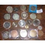 Assorted commemorative crowns and coins, some silver