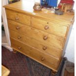 Victorian pine chest of drawers