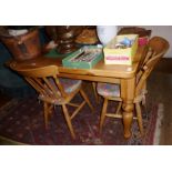 Large pine kitchen table, approx. 120cm x 92cm x 79cm height