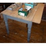 Rustic painted pine dropleaf kitchen table, approx. 107cm long