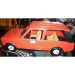 Vintage Sindy doll Range Rover