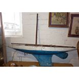 Large Victorian scratch sailing built pond yacht