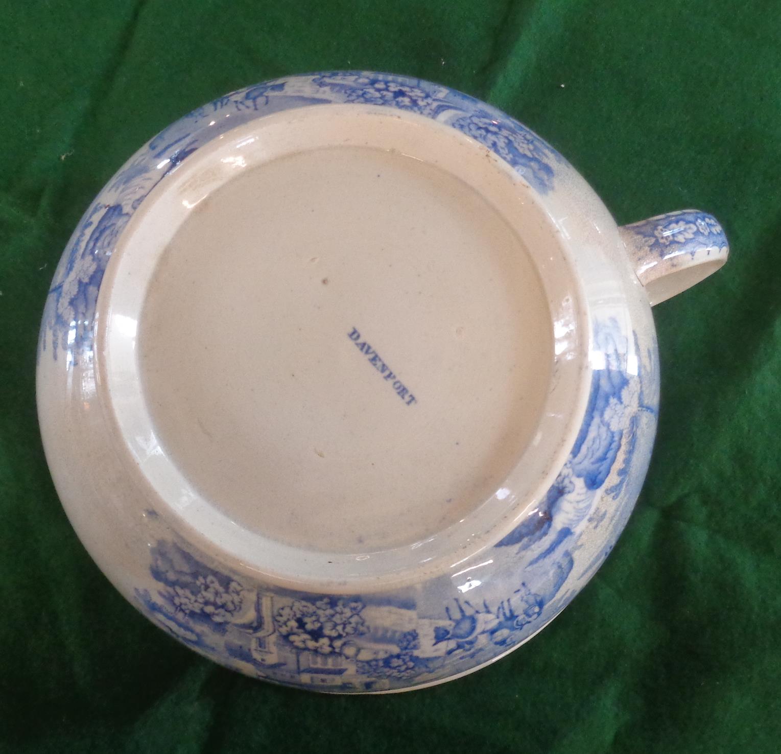 Quantity of enamel saucepans and a 19th c. Davenport blue and white chamber pot - Image 2 of 5