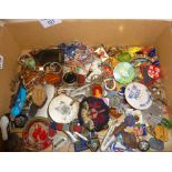 Box of vintage collectable badges, key fobs, etc., inc. enamel and cloth, sports, political,
