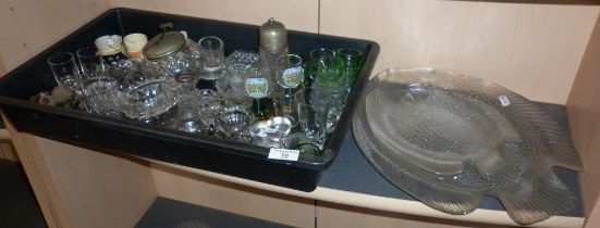 Large quantity of glass salts and other glassware