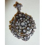 Antique diamond and rose gold brooch (20+ diamonds), with bale for use as a pendant. Approx. 52mm