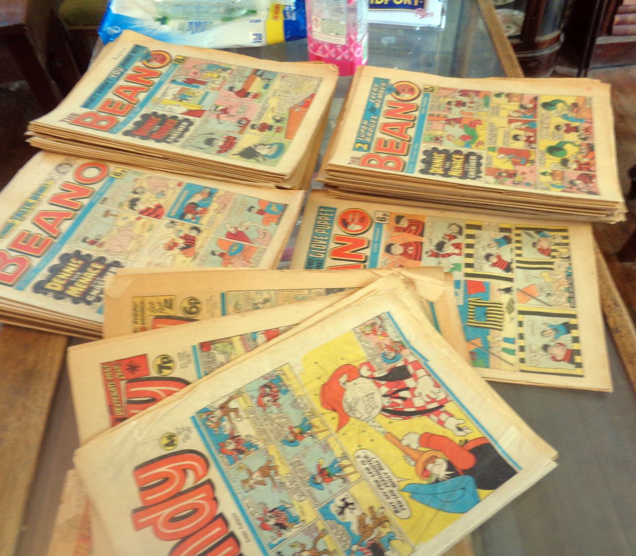 Large bundle of "Beano" comics including 5 x 1950s - Image 3 of 3