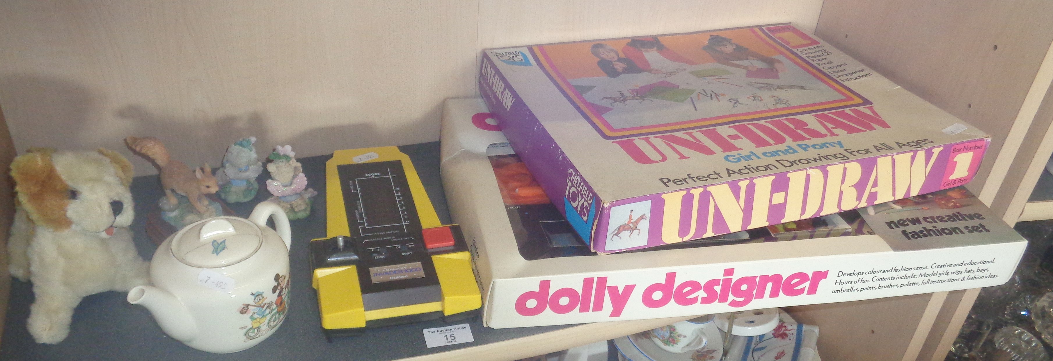 Beswick Disney teapot (A/F), a Uni-Draw kit, a Dolly Designer kit, a Galaxy Invader 1000 game etc.