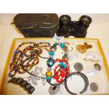 Vintage jewellery, opera glasses and some old coins