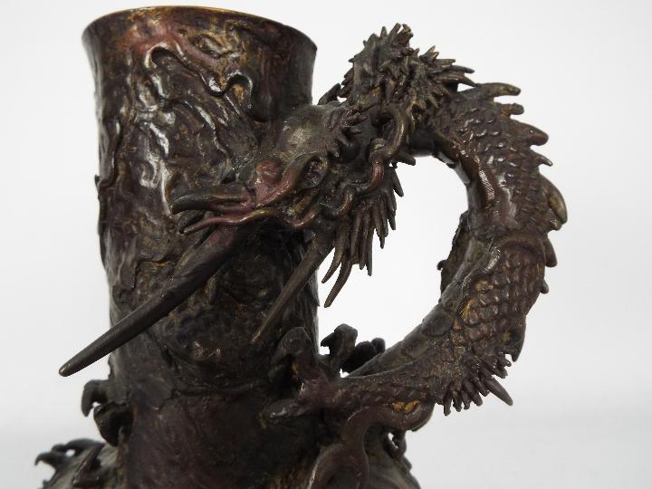 Bronze vase with applied dragon, signed to the base, approximately 25 cm (h). - Image 4 of 6