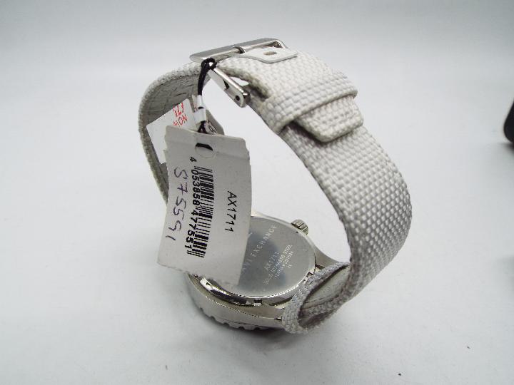 Unused Retail Stock - Gentleman's watch (with original tags) - Armani Exchange stainless steel - Image 4 of 6