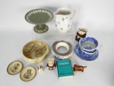 Lot to include a boxed Wade Red Setter, Goebel, Hummel, Spode Italian, Villeroy & Boch,