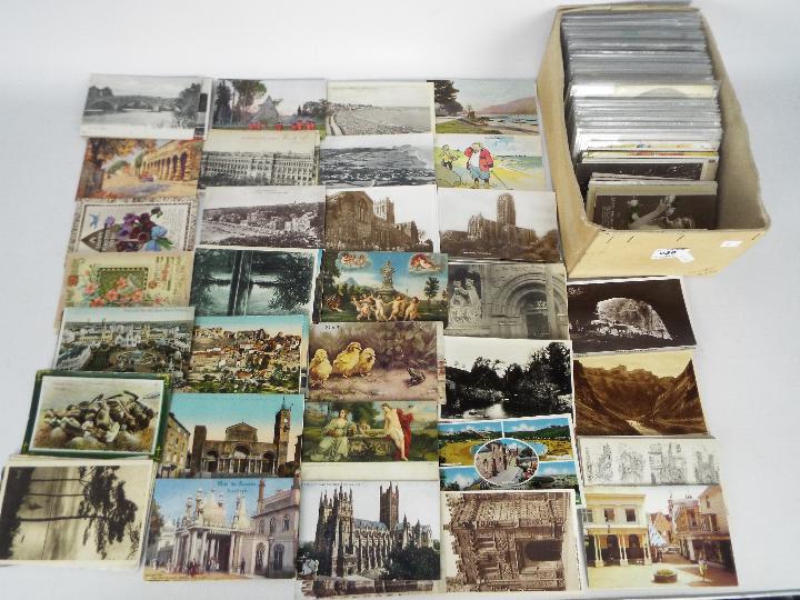 Deltiology - In excess of 400 mainly subject cards with some topographical to include military,