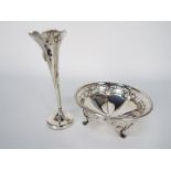 A George V silver bowl with pierced decoration, Birmingham assay 1919,