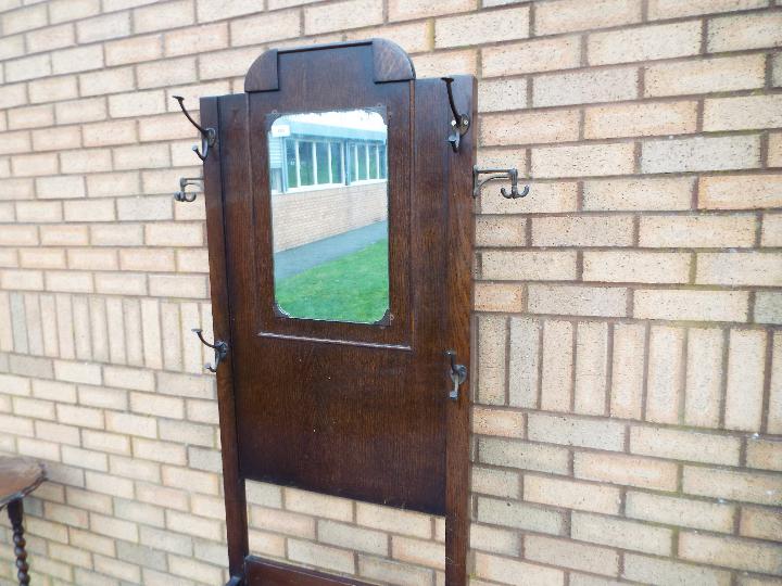 A hall stand with central mirror and box - Image 2 of 3