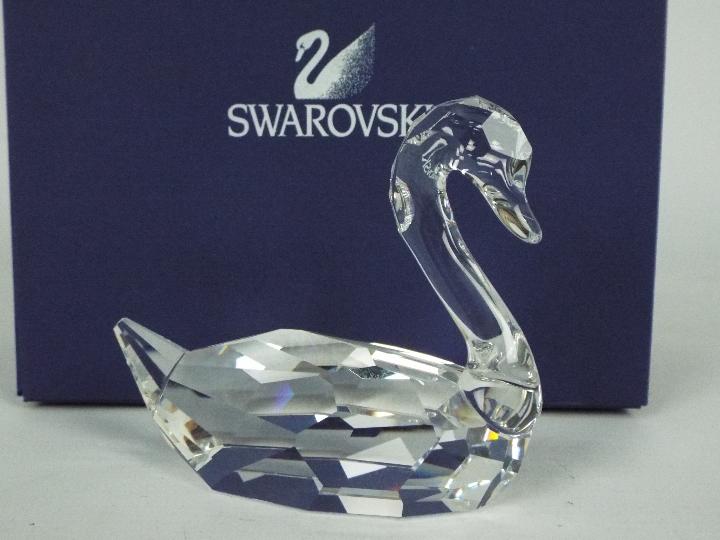 Swarovski - A Swarovski crystal swan with certificate, - Image 2 of 2