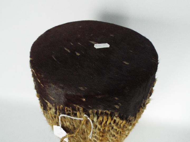 An animal skin tribal drum, 48 cm (h). - Image 3 of 5