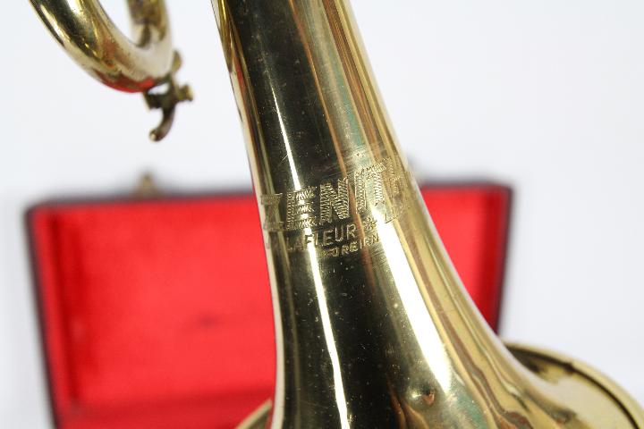 A Zenith Mk III trumpet by J R LaFleur, contained in plush lined case. - Image 4 of 5
