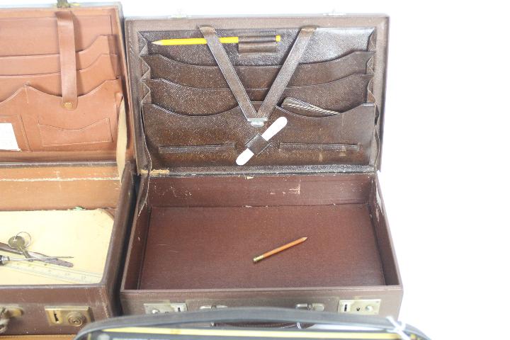 Two vintage brief cases, a Roberts radio - Image 4 of 5