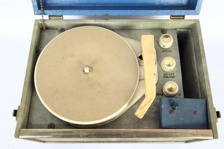 A vintage Philco Transistor phonograph - Image 3 of 4