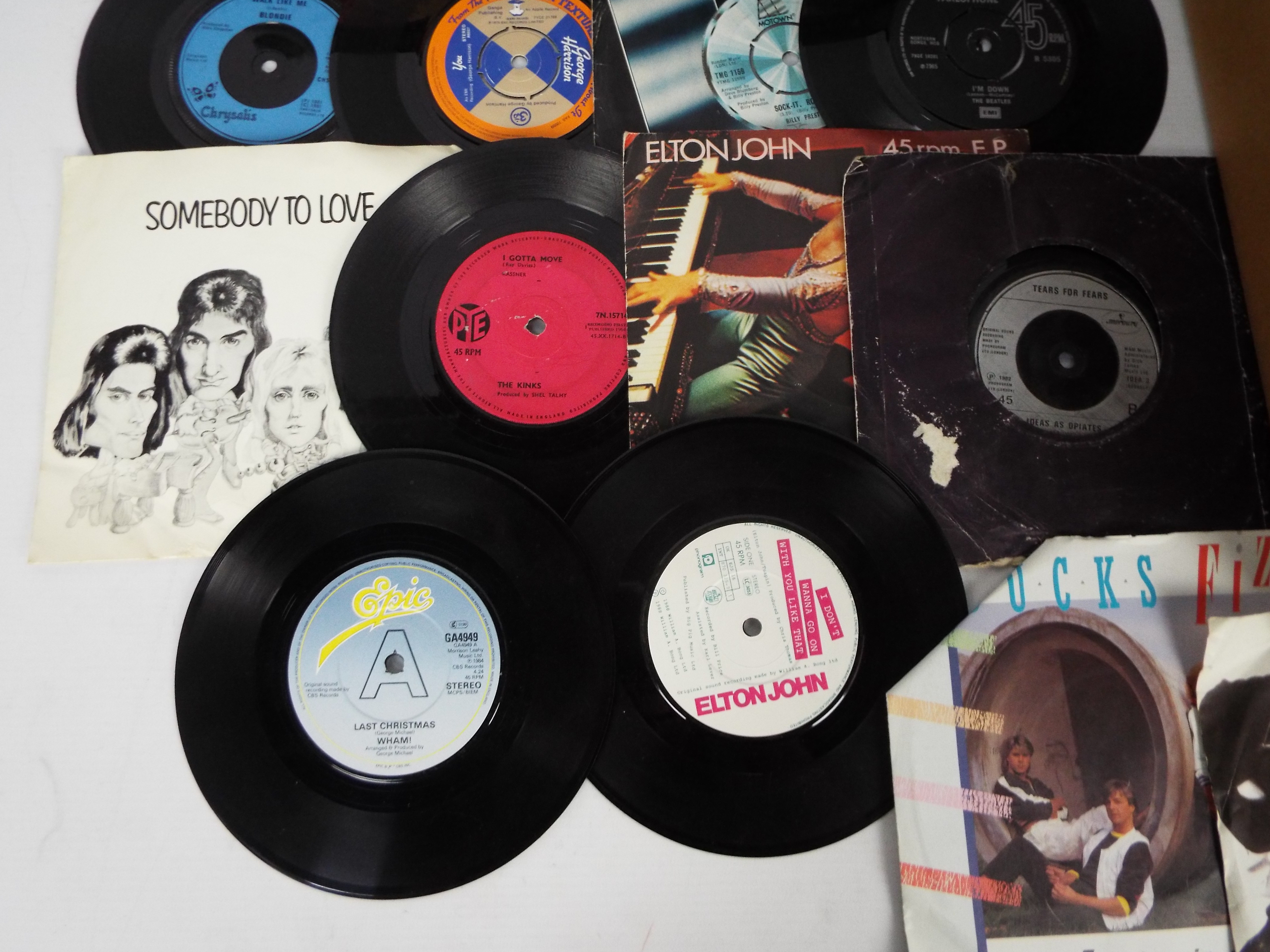 A collection of 7" vinyl records to incl - Image 2 of 5