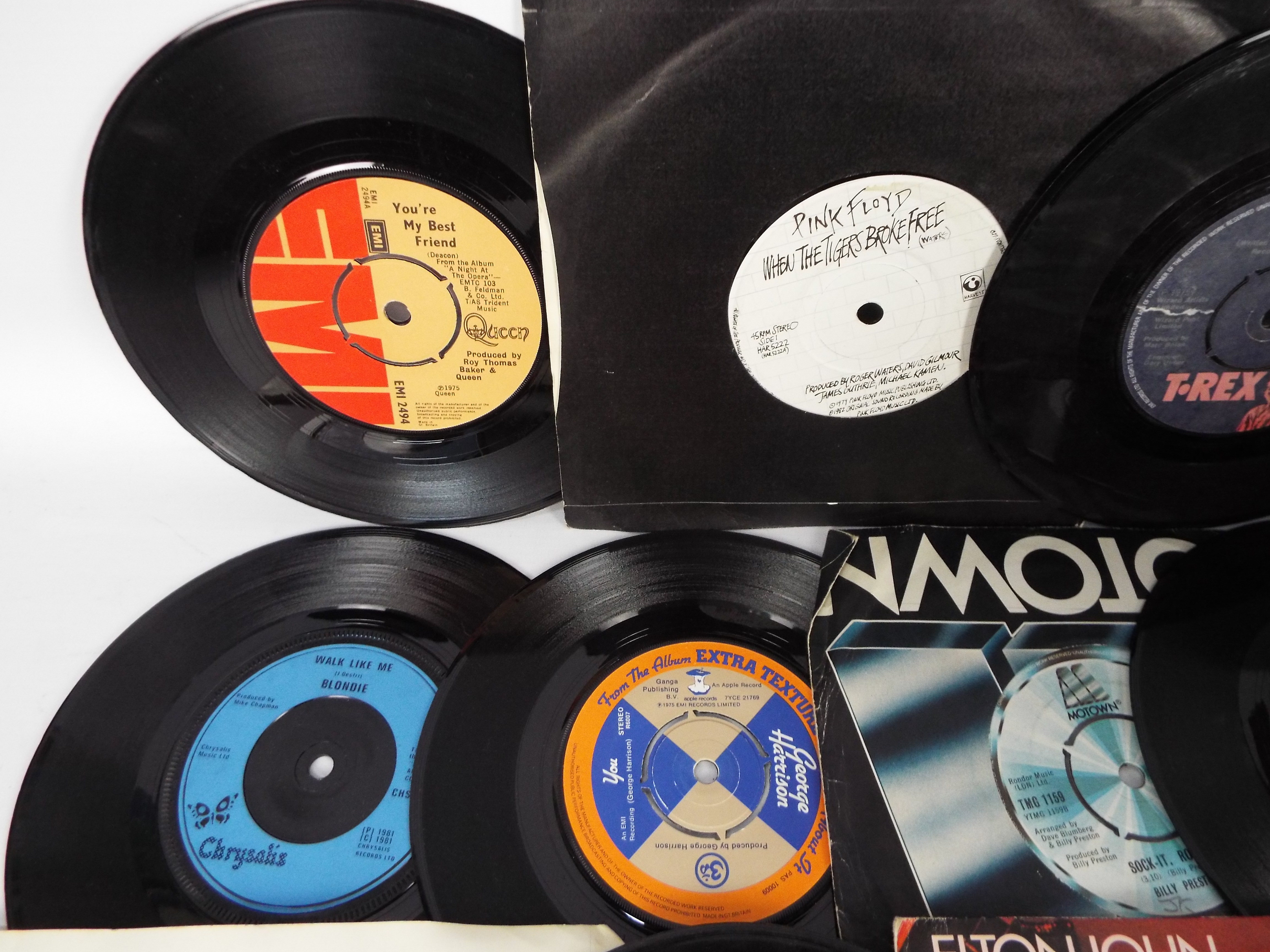 A collection of 7" vinyl records to incl - Image 3 of 5