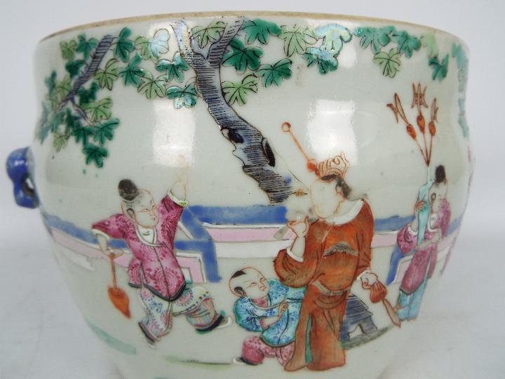 A Chinese famille rose bowl and cover, decorated with figures in a garden setting, - Image 9 of 30