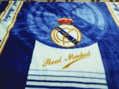 Real Madrid - a thick bedspread / blanket, approx 240 cm x 160 cm,